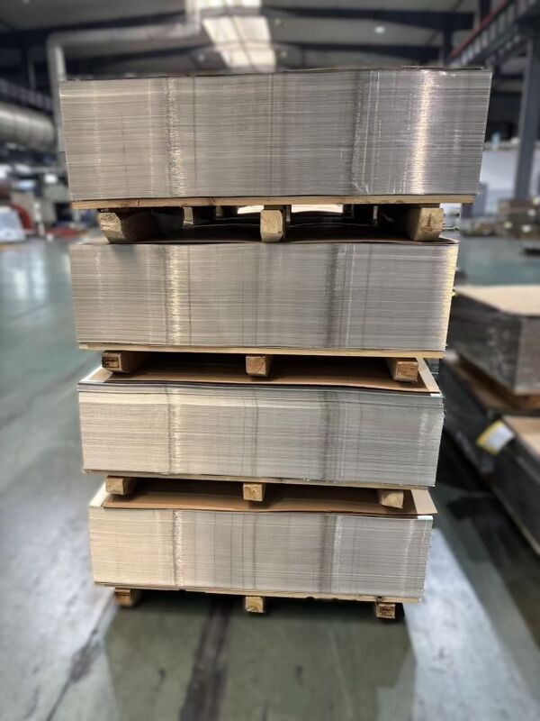 แผ่นดีบุกอิเล็กโทรไลต์ประสิทธิภาพสูงเพื่อการปิดผนึกที่เหนือกว่าและการเก็บรักษาอาหารในระยะยาว