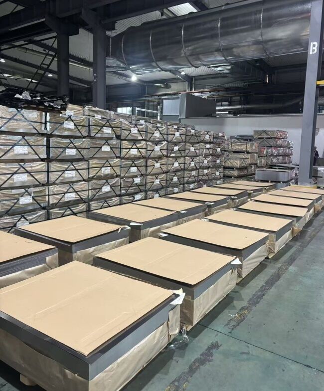 0.2 มม. 2.8/2.8g/m² แผ่นดีบุกด้วยไฟฟ้า (SPTE) คอยส์/แผ่นสำหรับสีที่ทนทานและกระป๋องเคมี