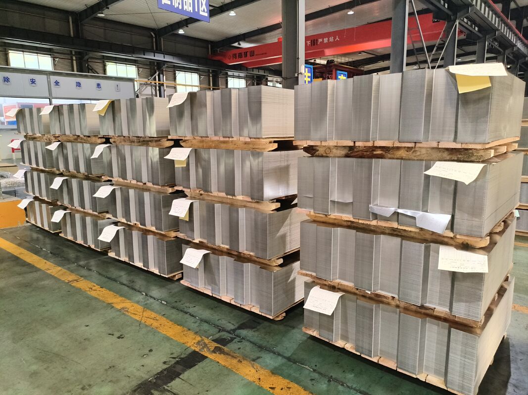 อาหารเกรด Electrolytic Tinplate Sheet T4 ความร้อน BA จบสําหรับการเปิดง่าย สามารถจบ Stamping 0.19mm-0.30mm